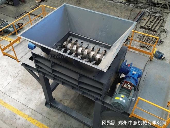 生活垃圾撕碎设备固废处理双轴撕碎机(图2) 生活垃圾撕碎设备固废处理双轴撕碎机(图2)